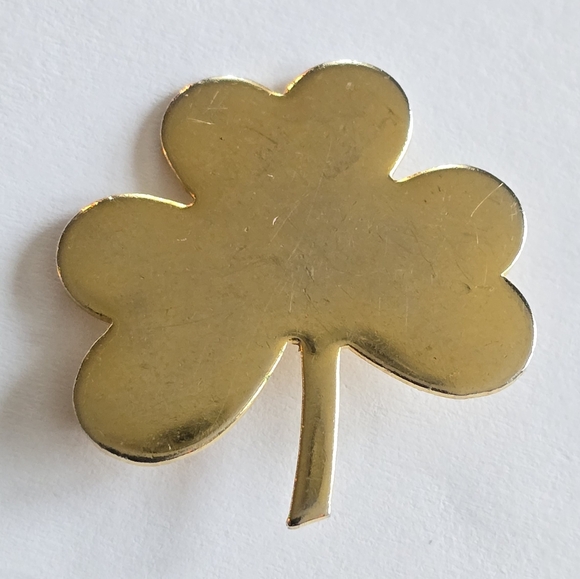 Vintage Jewelry - Vintage shamrock brooch pin celtic irish st Patrick's Day gold filled ireland